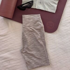 Outdoor voices women’s biker shorts small